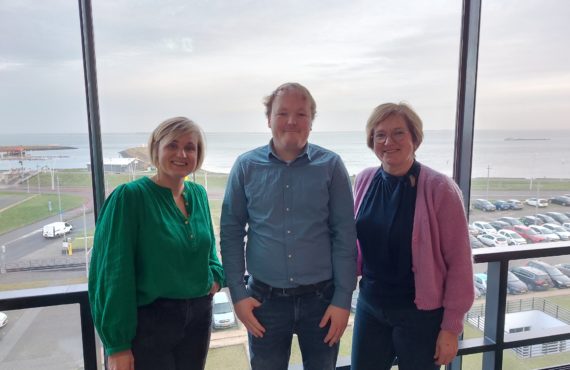 Groepsfoto met 3 medewerkers RUD Zeeland